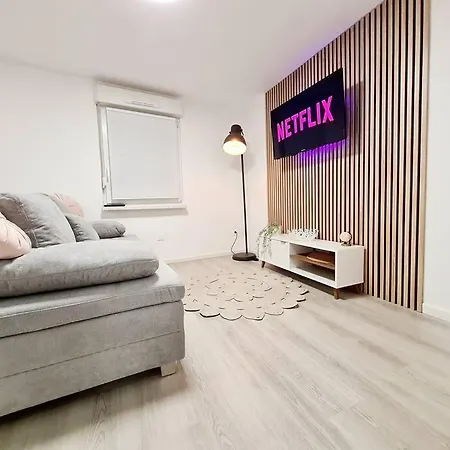 Meublé Flora Pour Voyageur Pro - Centre, Calme - Wi-fi Haguenau