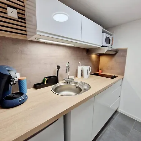 Meuble Flora Pour Voyageur Pro - Centre, Calme - Wi-fi Lejlighed *