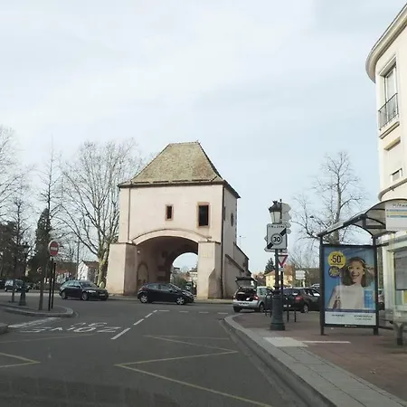 Meublé Flora Pour Voyageur Pro - Centre, Calme - Wi-fi Appartamento