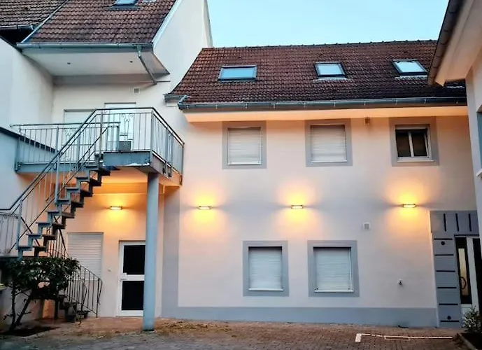 Apartment Meuble Flora Pour Voyageur Pro - Centre, Calme - Wi-fi